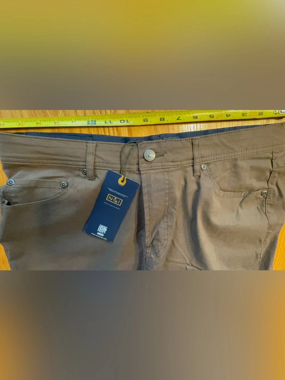 Nautica durable stretch